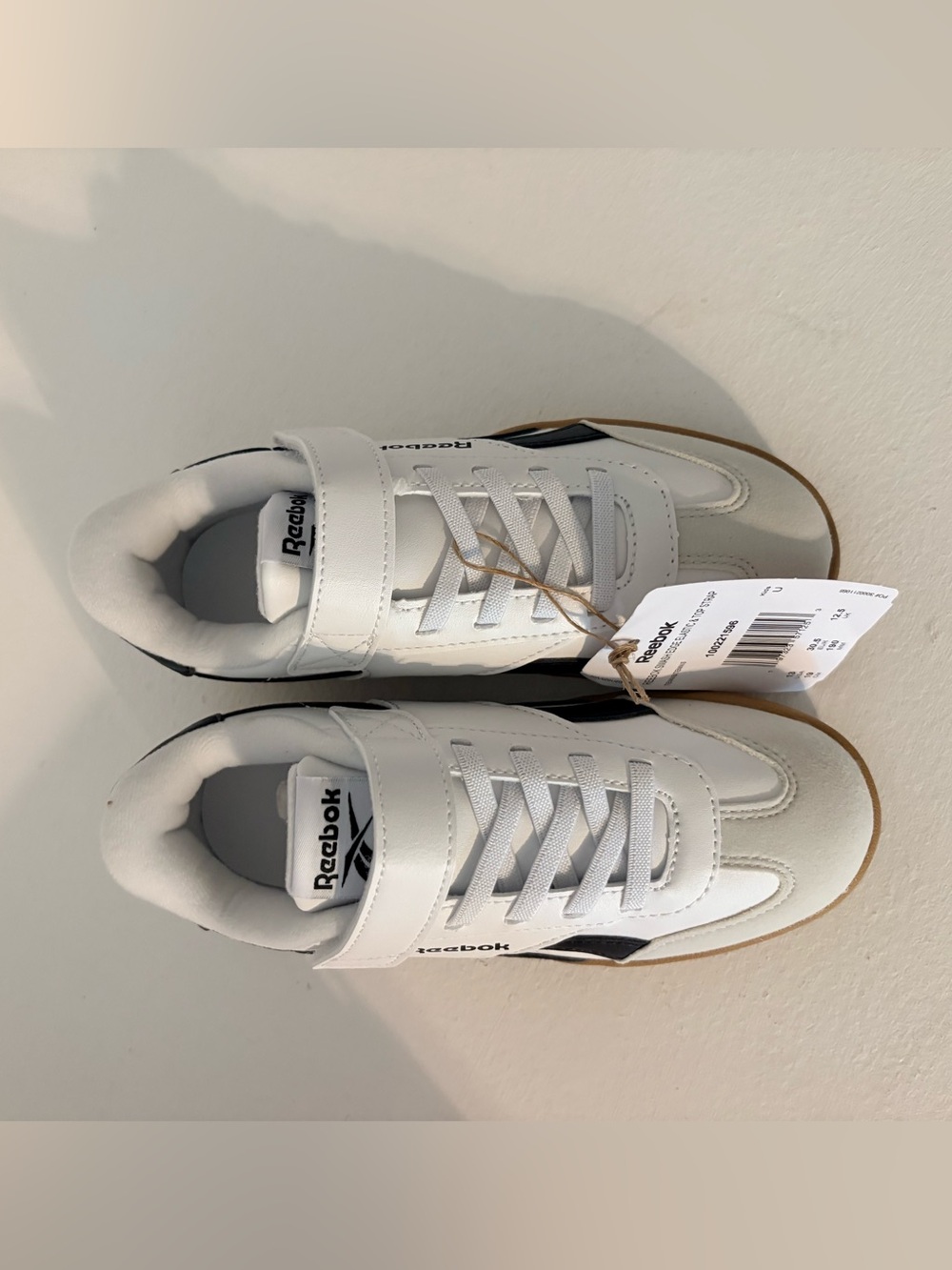 Reebok Kids White and Black Low-Top Sneakers with Gum Outsole